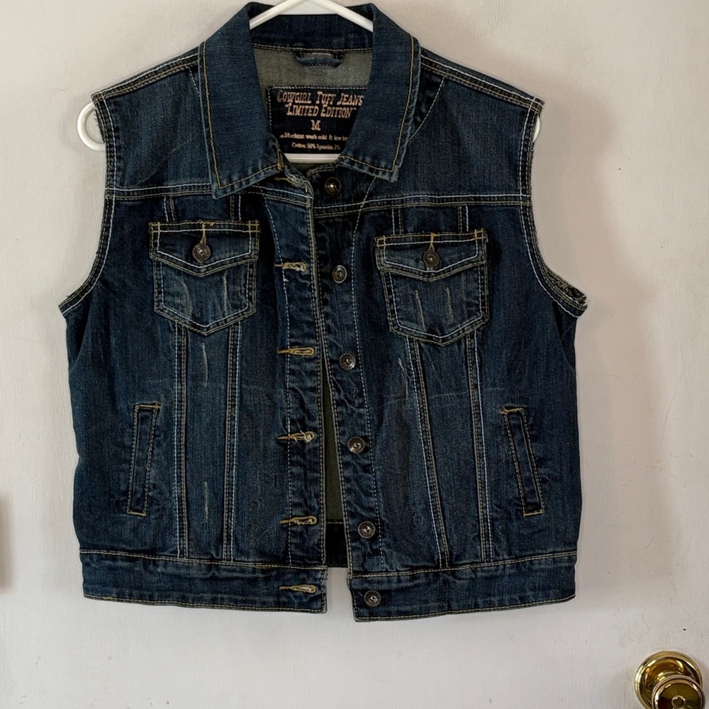 Cowgirl Tuff Limited Edition medium wash distressed denim vest Size Medium